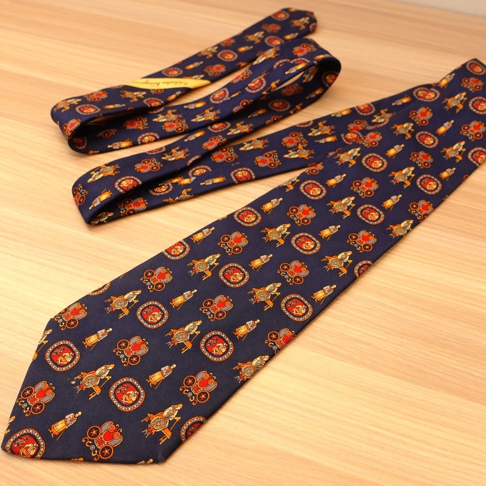 Salvatore Ferragamo Tie Mens Navy Blue Silk Twill Novelty‎ Italian Luxury $240